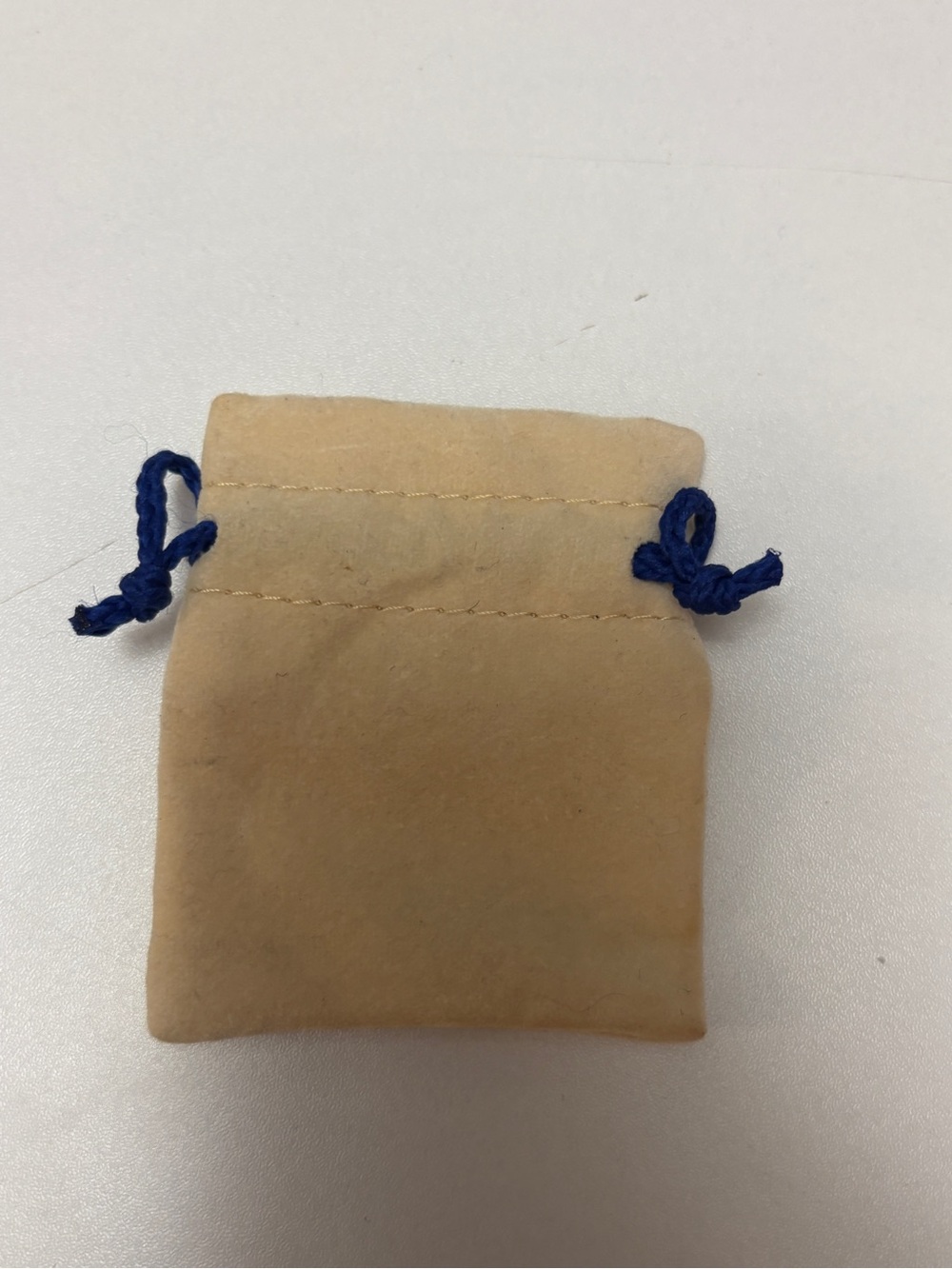 Small Louis Vuitton Drawstring Pouch - Picture 2 of 2